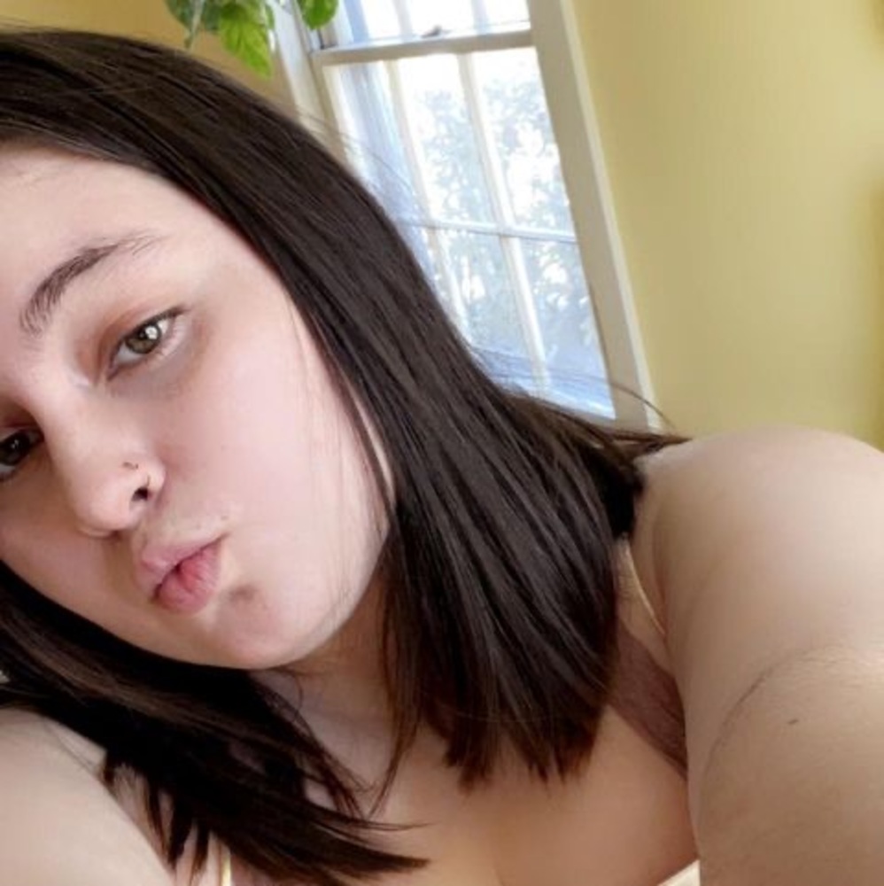 Meet your Posher, Ali